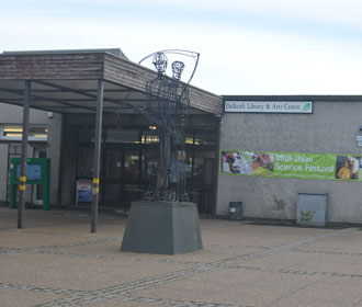 Image of the Dalkeith Library, entrance to Eskdaill Court at rear of  library, entrance to Midlothian Council Car Park Saturady only oppisate Eskdaill Court entrance